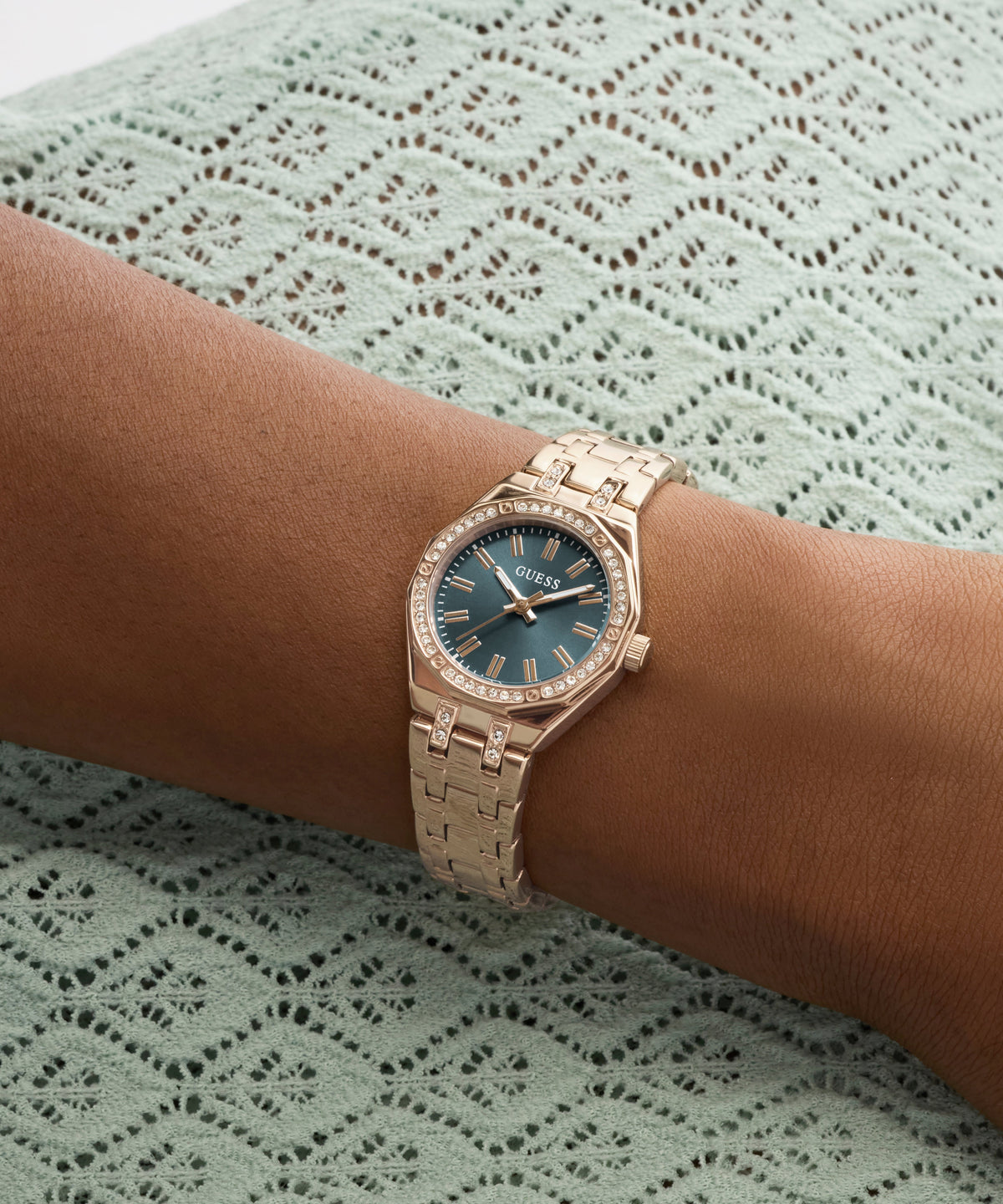 GUESS Ladies Rose Gold Tone Analog Watch